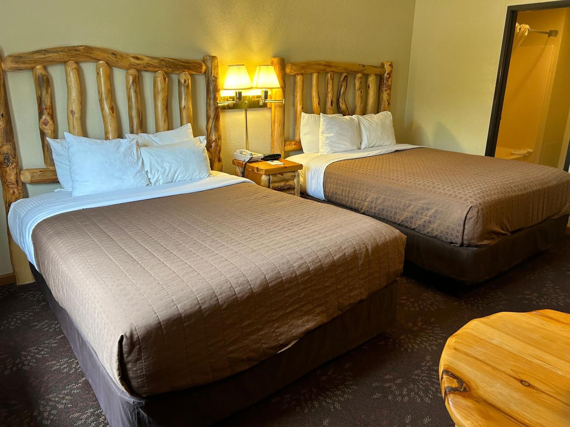 Super 8 By Wyndham Bridgeview Of Mackinaw City Dış mekan fotoğraf